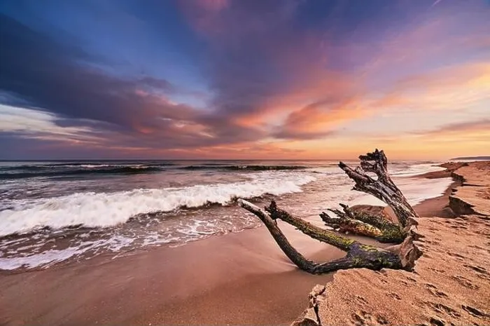 Framed Print : Colorful sunset on the Black Sea, Kamchia beach, Bulgaria Framed Print : Colorful sunset on the Black Sea, Kamchia beach, Bulgaria