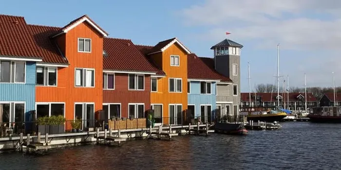 Framed Print : Colourful waterfront houses at the Reitdiephaven (Reitdiep Marina) in Groningen, the Netherlands Framed Print : Colourful waterfront houses at the Reitdiephaven (Reitdiep Marina) in Groningen, the Netherlands