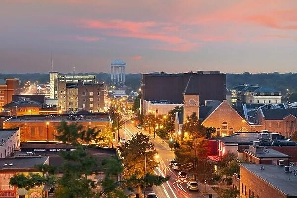 Columbia, Missouri, USA downtown city skyline at twilight