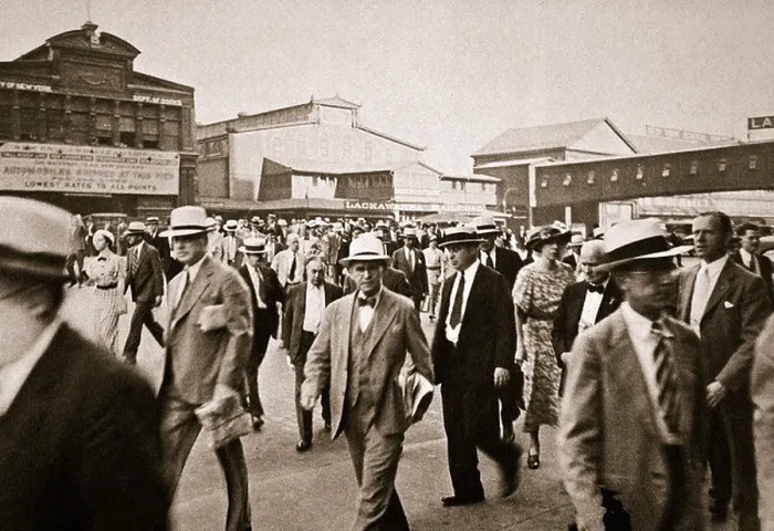 Framed Print : Commuters from New Jersey crossing West Street from the Hoboken ferry, New York, USA, early 1930s Framed Print : Commuters from New Jersey crossing West Street from the Hoboken ferry, New York, USA, early 1930s