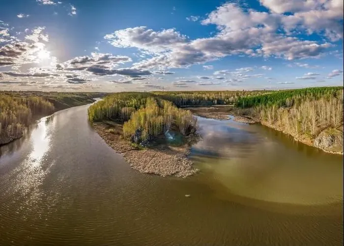 Framed Print : Confluence of the Iset and Kamenka rivers in the city Kamensk-Uralskiy Framed Print : Confluence of the Iset and Kamenka rivers in the city Kamensk-Uralskiy