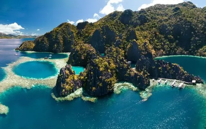Framed Print : Coron is the third-largest island in the Calamian Islands in northern Palawan in the Philippines Framed Print : Coron is the third-largest island in the Calamian Islands in northern Palawan in the Philippines