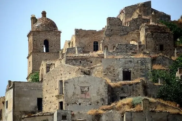Framed Print : Craco, from a ghost town to a film set in the Basilicata region Framed Print : Craco, from a ghost town to a film set in the Basilicata region