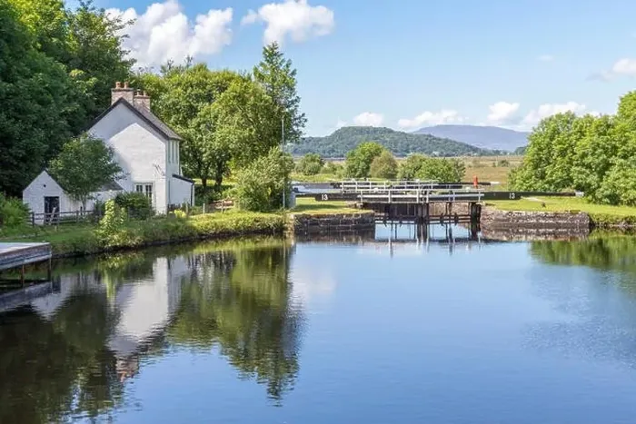 Framed Print : The Crinan Canal, Lock 13, Argyll & Bute, West of Scotland, United Kingdom Framed Print : The Crinan Canal, Lock 13, Argyll & Bute, West of Scotland, United Kingdom