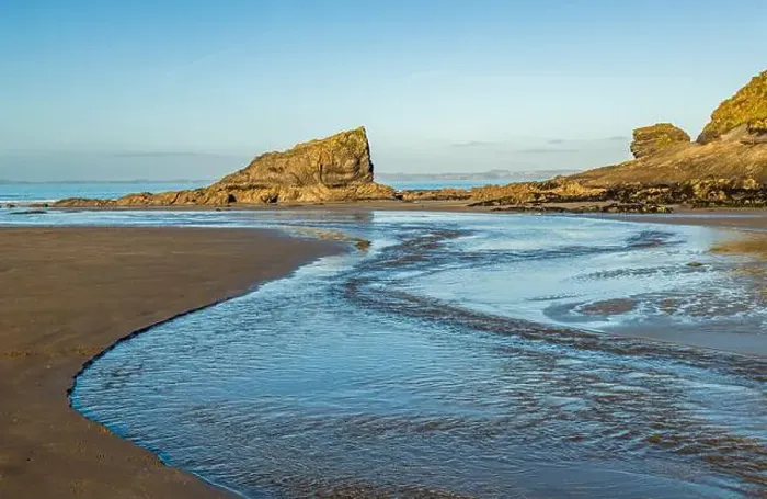 Framed Print : The Crocodile and Lion Rock on Broad Haven North Beach on the Pembrokeshire coast west Wales Framed Print : The Crocodile and Lion Rock on Broad Haven North Beach on the Pembrokeshire coast west Wales