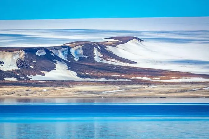 Framed Print : cruising through the wonderful Arctic along glacier between Nordaustlandet and Spitsbergen Framed Print : cruising through the wonderful Arctic along glacier between Nordaustlandet and Spitsbergen