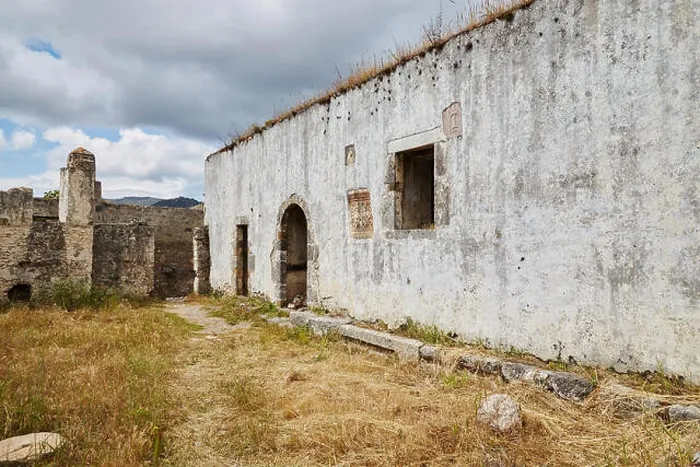 Framed Print : A crumbling old building in The deserted Turkish 'ghost town' village in Kayakoy, Turkey Framed Print : A crumbling old building in The deserted Turkish 'ghost town' village in Kayakoy, Turkey