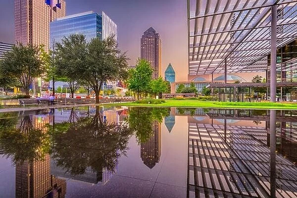 Dallas, Texas, USA downtown plaza and cityscape at twilight