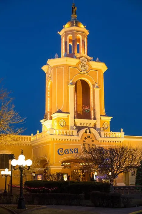 Framed Print : Denver, Colorado - Casa Bonita, a Mexican restaurant which is remembered for its entertainment rather than its food Framed Print : Denver, Colorado - Casa Bonita, a Mexican restaurant which is remembered for its entertainment rather than its food
