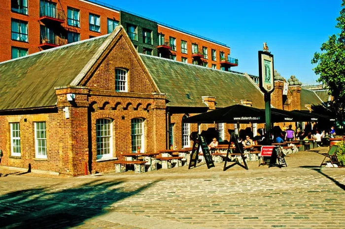 Framed Print : The Dial Arch Pub, Royal Arsenal Riverside, Woolwich Arsenal, London, england Framed Print : The Dial Arch Pub, Royal Arsenal Riverside, Woolwich Arsenal, London, england
