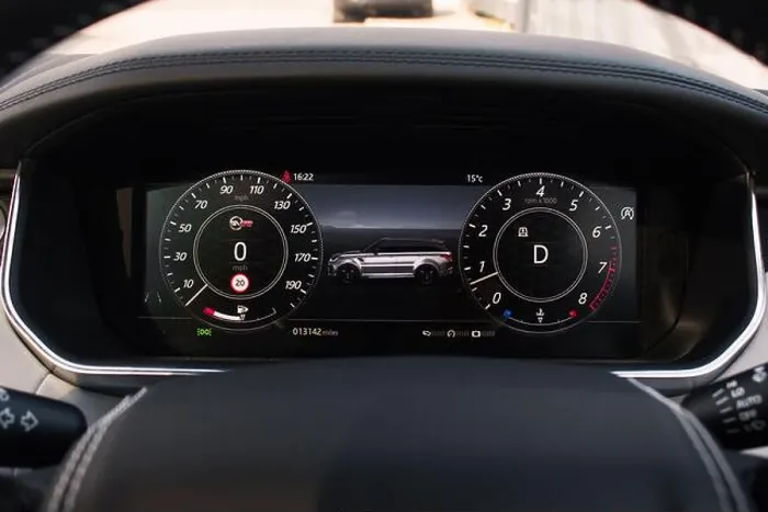 Framed Print : The Digital Dashboard Of A 2019 Facelift Range Rover Sport SVR Framed Print : The Digital Dashboard Of A 2019 Facelift Range Rover Sport SVR