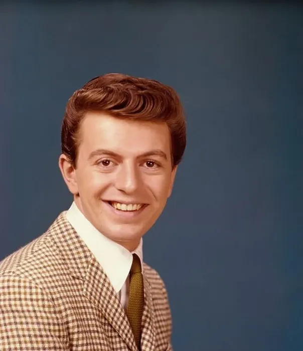 Framed Print : Dion in publicity portrait 1960 Framed Print : Dion in publicity portrait 1960