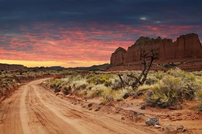 Framed Print : Dirt road in Utah desert, Capitol Reef national park, USA Framed Print : Dirt road in Utah desert, Capitol Reef national park, USA