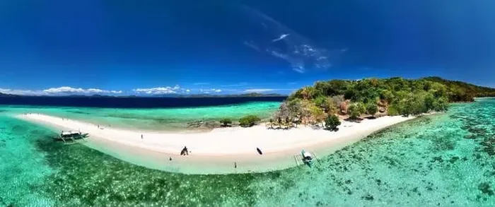 Framed Print : Ditaytayan island is one of Calamian islands, located about 30 km south of Coron, Palawan province, Philippines Framed Print : Ditaytayan island is one of Calamian islands, located about 30 km south of Coron, Palawan province, Philippines