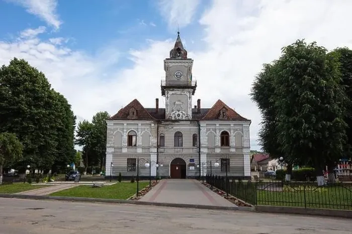 Framed Print : Dobromyl, Ukraine - July, 2021: Town Hall in Dobromyl, Ukraine Framed Print : Dobromyl, Ukraine - July, 2021: Town Hall in Dobromyl, Ukraine