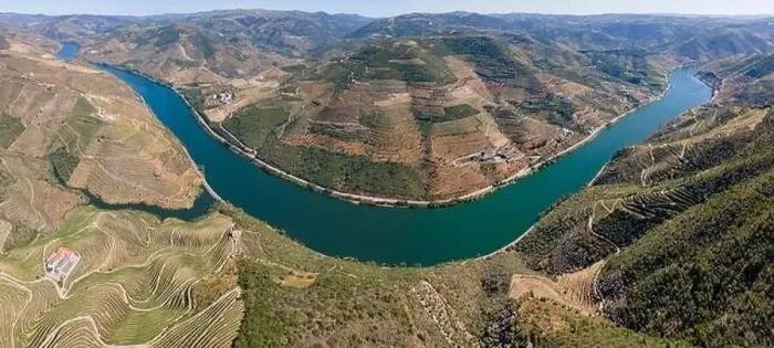 Framed Print : Douro Valley From the Viewpoint of S. Leonardo da Galafura Framed Print : Douro Valley From the Viewpoint of S. Leonardo da Galafura