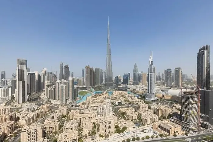 Framed Print : Downtown view of burj khalifa and fountain Framed Print : Downtown view of burj khalifa and fountain