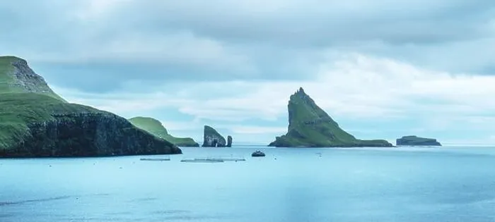 Framed Print : Dramatic panoramical view on Drangarnir and Tindholmur sea stacks in Atlantic ocean, Faroe Islands. Landscape photography Framed Print : Dramatic panoramical view on Drangarnir and Tindholmur sea stacks in Atlantic ocean, Faroe Islands. Landscape photography