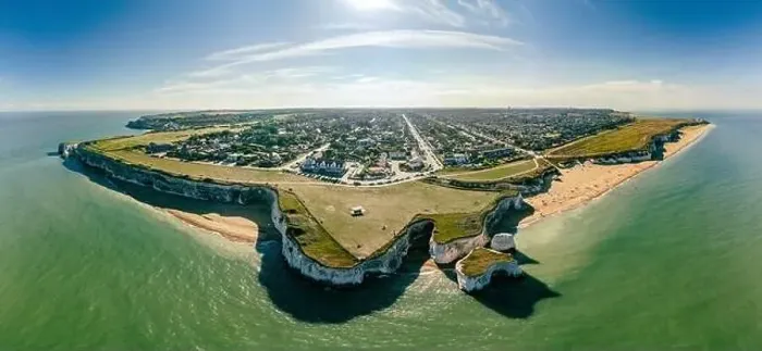 Framed Print : Drone aerial view of the beach and white cliffs, Botany Bay, England, UK Framed Print : Drone aerial view of the beach and white cliffs, Botany Bay, England, UK