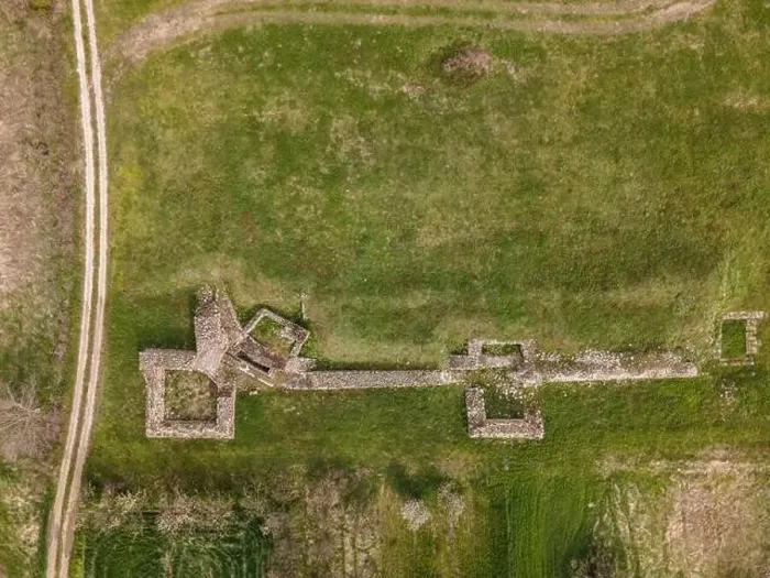 Framed Print : Drone aerial view on Felix Timacum minus ancient castle Framed Print : Drone aerial view on Felix Timacum minus ancient castle