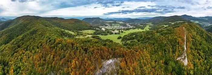 Framed Print : Drone mountain panorama with autumn forest, Mojtin Framed Print : Drone mountain panorama with autumn forest, Mojtin