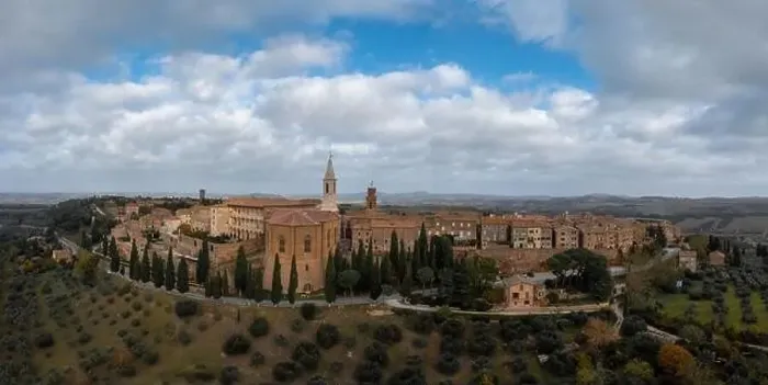 Framed Print : Drone panorama view of the Tuscan hilltop village of Pienza Framed Print : Drone panorama view of the Tuscan hilltop village of Pienza