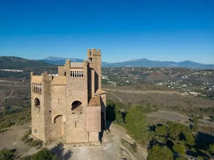 Framed Print : drone view of Castillo de la Mota in Alhaurín el Grande in the province of Málaga, Spain Framed Print : drone view of Castillo de la Mota in Alhaurín el Grande in the province of Málaga, Spain