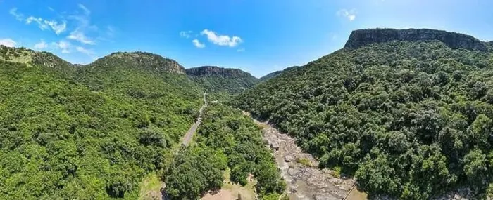 Framed Print : Drone view at Oribi gorge near Port Shepstone on South Africa Framed Print : Drone view at Oribi gorge near Port Shepstone on South Africa