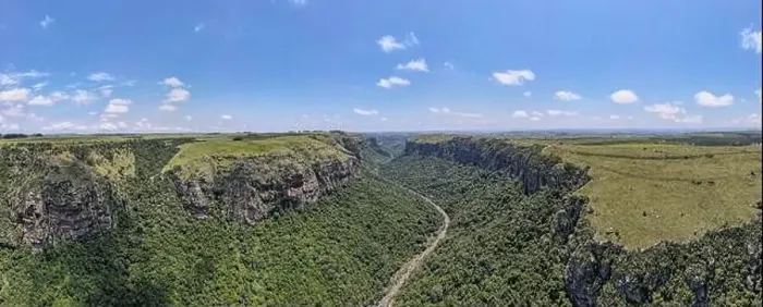Framed Print : Drone view at Oribi gorge near Port Shepstone on South Africa Framed Print : Drone view at Oribi gorge near Port Shepstone on South Africa