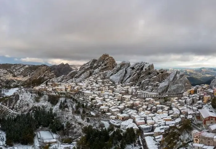 Framed Print : drone view of Pietrapertosa in the piccolo Dolomiti region of southern Italy in winter Framed Print : drone view of Pietrapertosa in the piccolo Dolomiti region of southern Italy in winter