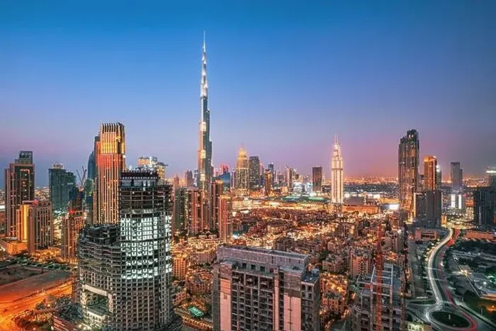 Framed Print : Dubai city skyline at sunset, United Arab Emirates Framed Print : Dubai city skyline at sunset, United Arab Emirates