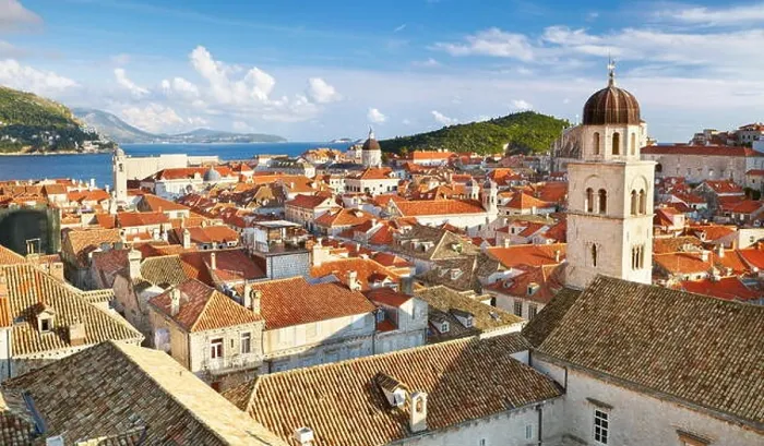 Framed Print : Dubrovnik - aerial view from City Walls of the Dubrovnik Old Town City, Croatia Framed Print : Dubrovnik - aerial view from City Walls of the Dubrovnik Old Town City, Croatia