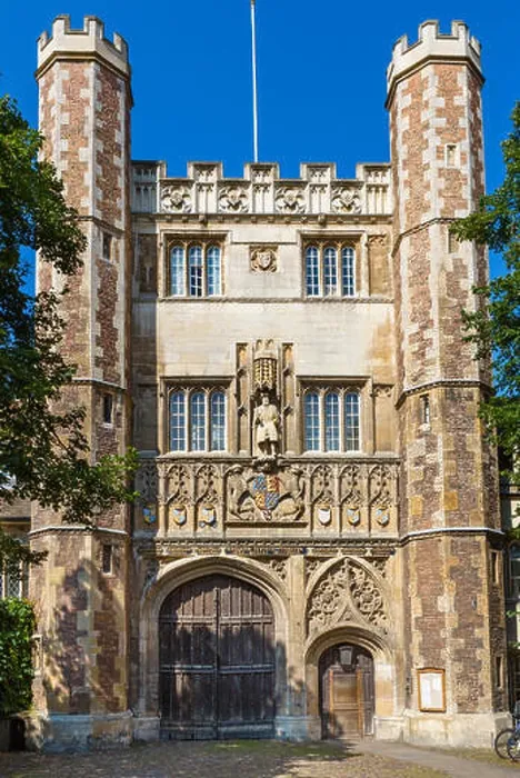 Framed Print : The entrance to Trinity College, Cambridge, Cambridgeshire, England, UK Framed Print : The entrance to Trinity College, Cambridge, Cambridgeshire, England, UK