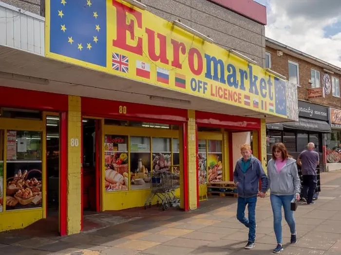 Framed Print : EURO market OFF LICENCE in Corby town centre Framed Print : EURO market OFF LICENCE in Corby town centre
