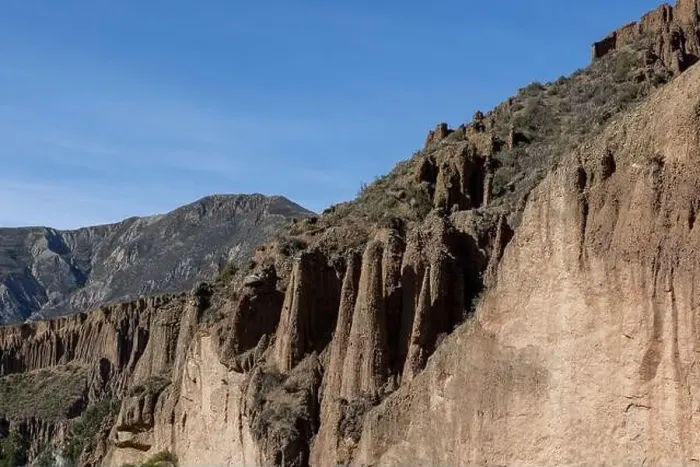 Framed Print : Exploring the beautiful Palca Canyon, a natural sight in the surroundings of La Paz, Bolivia - Traveling South America Framed Print : Exploring the beautiful Palca Canyon, a natural sight in the surroundings of La Paz, Bolivia - Traveling South America