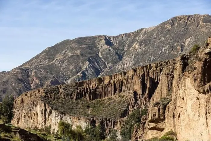 Framed Print : Exploring the beautiful Palca Canyon, a natural sight in the surroundings of La Paz, Bolivia - Traveling South America Framed Print : Exploring the beautiful Palca Canyon, a natural sight in the surroundings of La Paz, Bolivia - Traveling South America