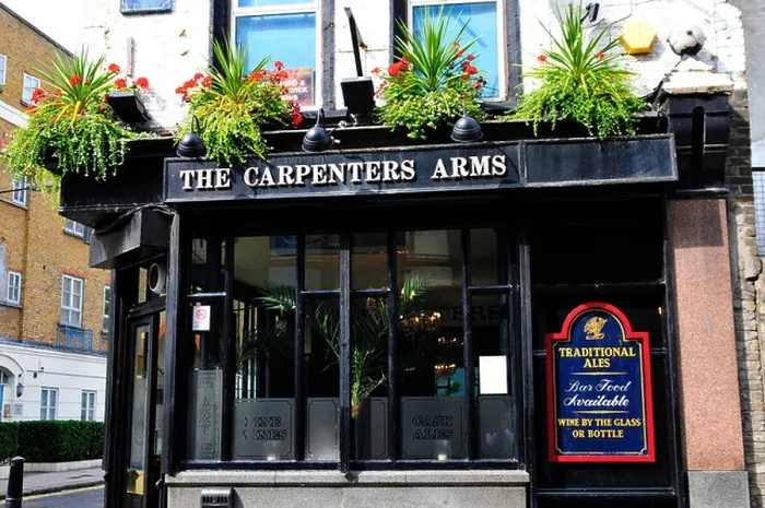 Framed Print : Exterior of The Carpenters Arms Pub, Cheshire Street, London Framed Print : Exterior of The Carpenters Arms Pub, Cheshire Street, London