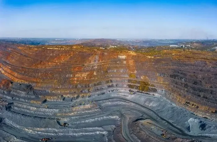 Framed Print : Extraction of minerals with the help of special equipment in the warm evening light in picturesque Ukraine Framed Print : Extraction of minerals with the help of special equipment in the warm evening light in picturesque Ukraine