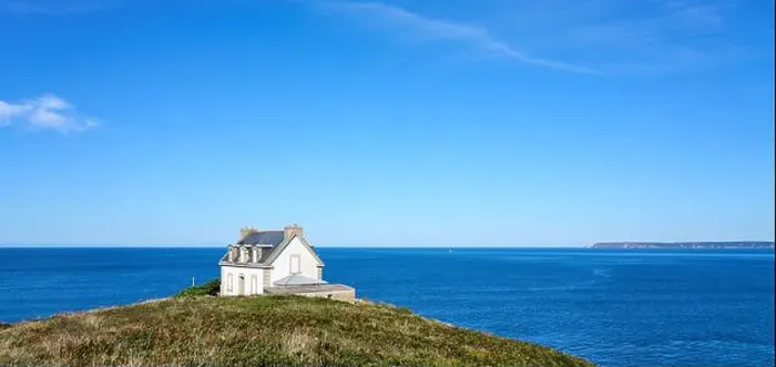 Framed Print : Famous Lighthouse at Pointe de Millier, Cap Sizoun, Brittany, France Framed Print : Famous Lighthouse at Pointe de Millier, Cap Sizoun, Brittany, France