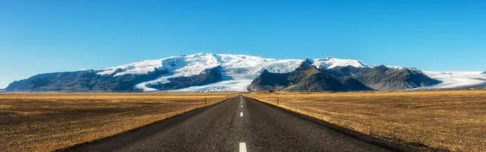 Framed Print : Famous ring road in Iceland leading to Vatnajokull