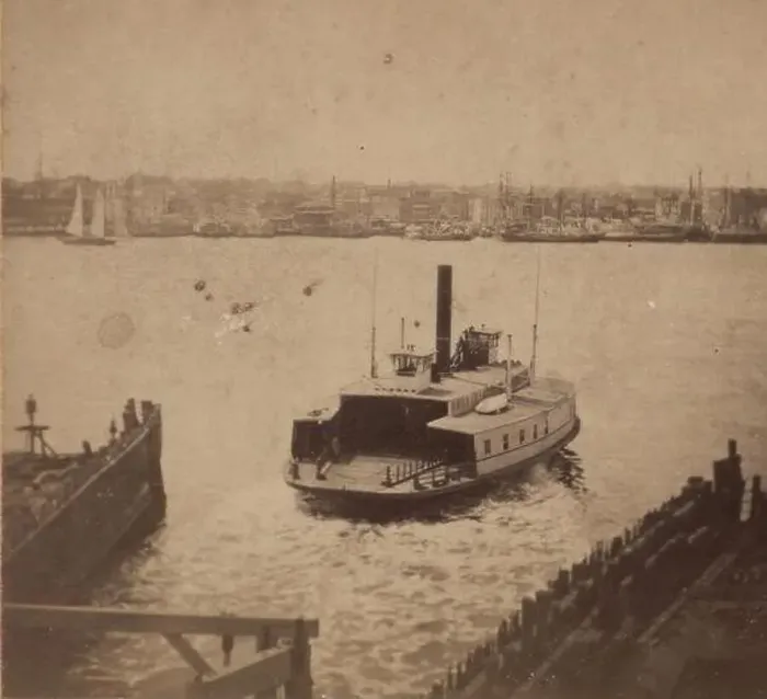 Framed Print : Ferrry boat approaching the docks Framed Print : Ferrry boat approaching the docks