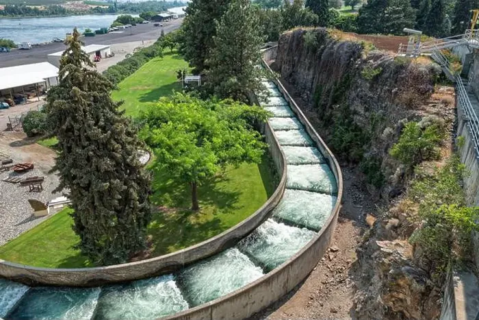 Framed Print : The fish ladder curves through a park at the Rocky Reach Dam on the Columbia River near Wenatchee in Washington, USA Framed Print : The fish ladder curves through a park at the Rocky Reach Dam on the Columbia River near Wenatchee in Washington, USA