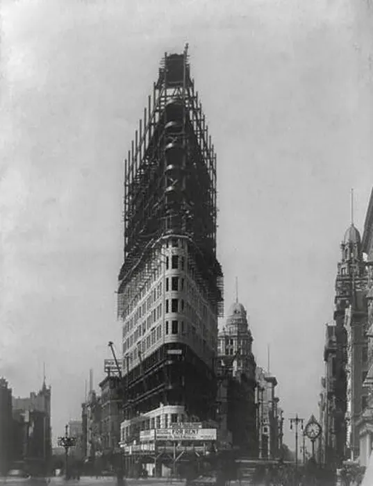 Framed Print : Flatiron Building, originally the Fuller Building, under construction, New York City 1902 Framed Print : Flatiron Building, originally the Fuller Building, under construction, New York City 1902