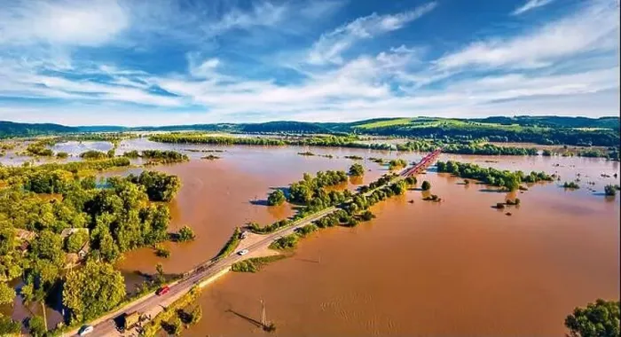 Framed Print : Flood on the Dniester River, Ivano-Frankivsk region Framed Print : Flood on the Dniester River, Ivano-Frankivsk region