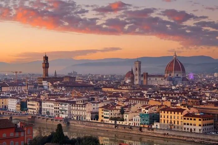 Framed Print : Florence, Italy skyline with landmark buildings at dusk over the Arno River Framed Print : Florence, Italy skyline with landmark buildings at dusk over the Arno River