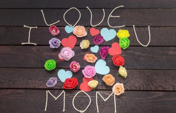 Framed Print : forming the word: i love MOM on background Framed Print : forming the word: i love MOM on background