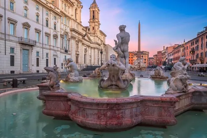 Framed Print : Fountains in Piazza Navona in Rome, Italy at twilight Framed Print : Fountains in Piazza Navona in Rome, Italy at twilight