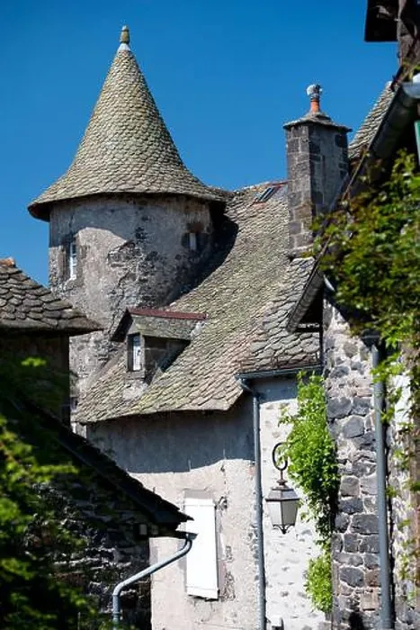 Framed Print : France, Auvergne, Cantal, Salers, old medieval house with pointed roof Framed Print : France, Auvergne, Cantal, Salers, old medieval house with pointed roof