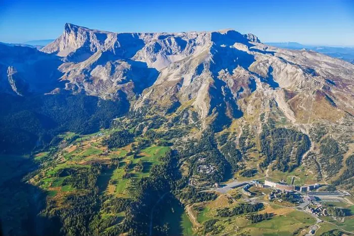 Framed Print : France, Hautes Alpes, massif du Devoluy, plateau de Bure (aerial view) Framed Print : France, Hautes Alpes, massif du Devoluy, plateau de Bure (aerial view)