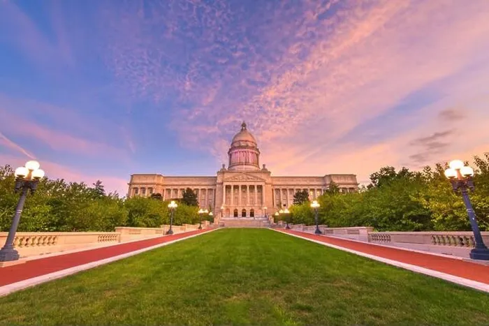 Framed Print : Frankfort, Kentucky, USA with the Kentucky State Capitol at dusk